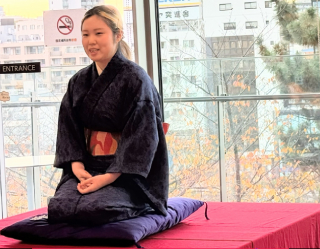 経営学部同窓会　落語会及び忘年会　開催